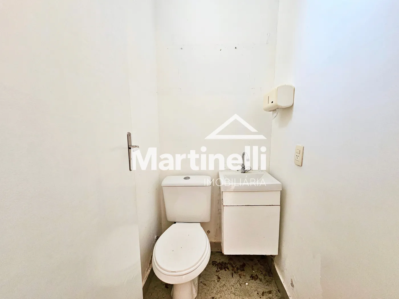 Alugar Comercial / Im&oacute;vel em Ribeir&atilde;o Preto R$ 1.800,00 - Foto 8