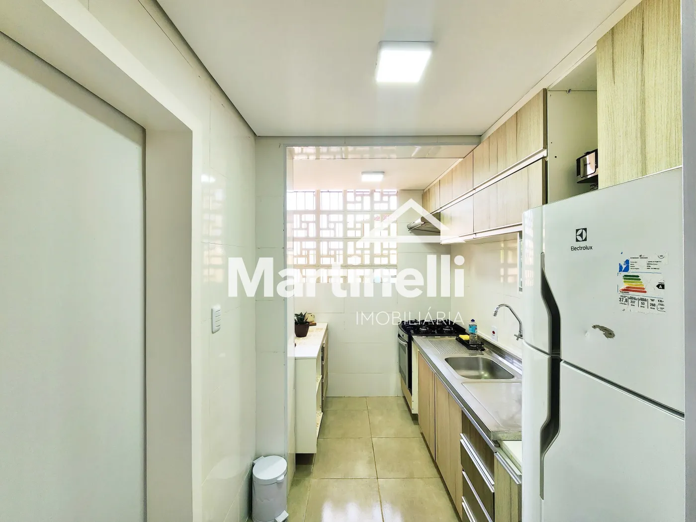 Alugar Apartamento / Padr&atilde;o em Ribeir&atilde;o Preto R$ 1.650,00 - Foto 5