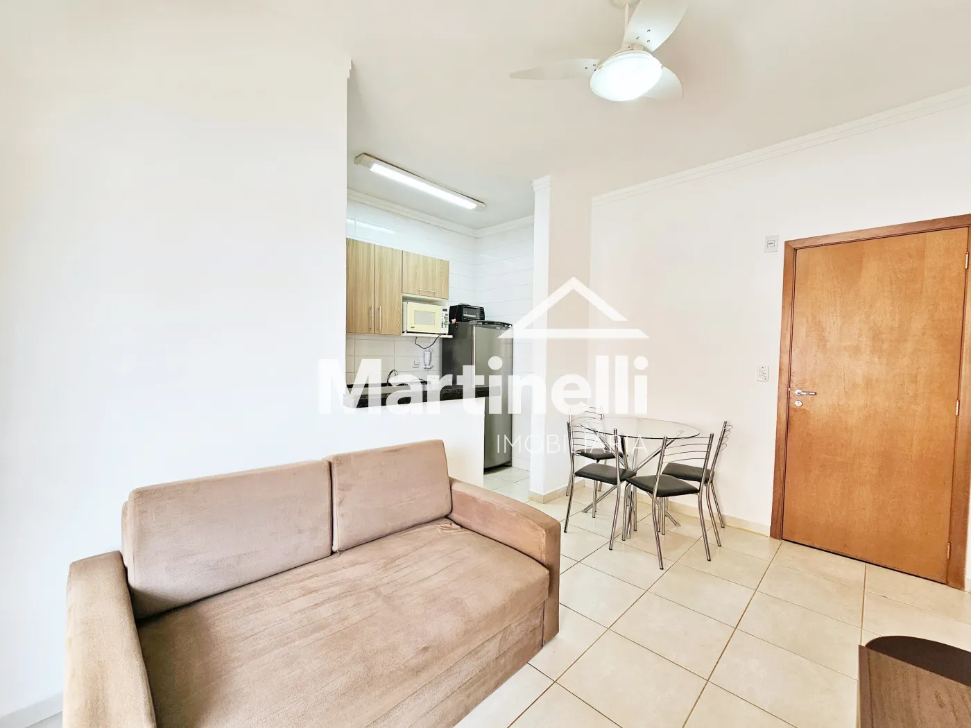 Alugar Apartamento / Padr&atilde;o em Ribeir&atilde;o Preto R$ 2.200,00 - Foto 3