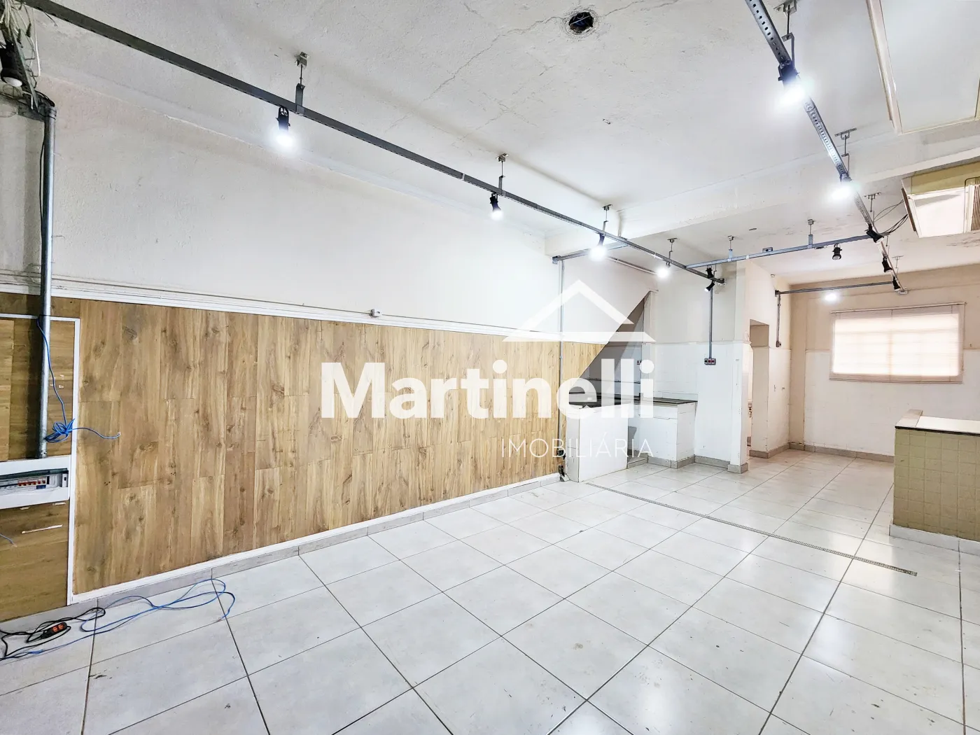 Alugar Comercial / Sal&atilde;o em Ribeir&atilde;o Preto R$ 3.000,00 - Foto 1