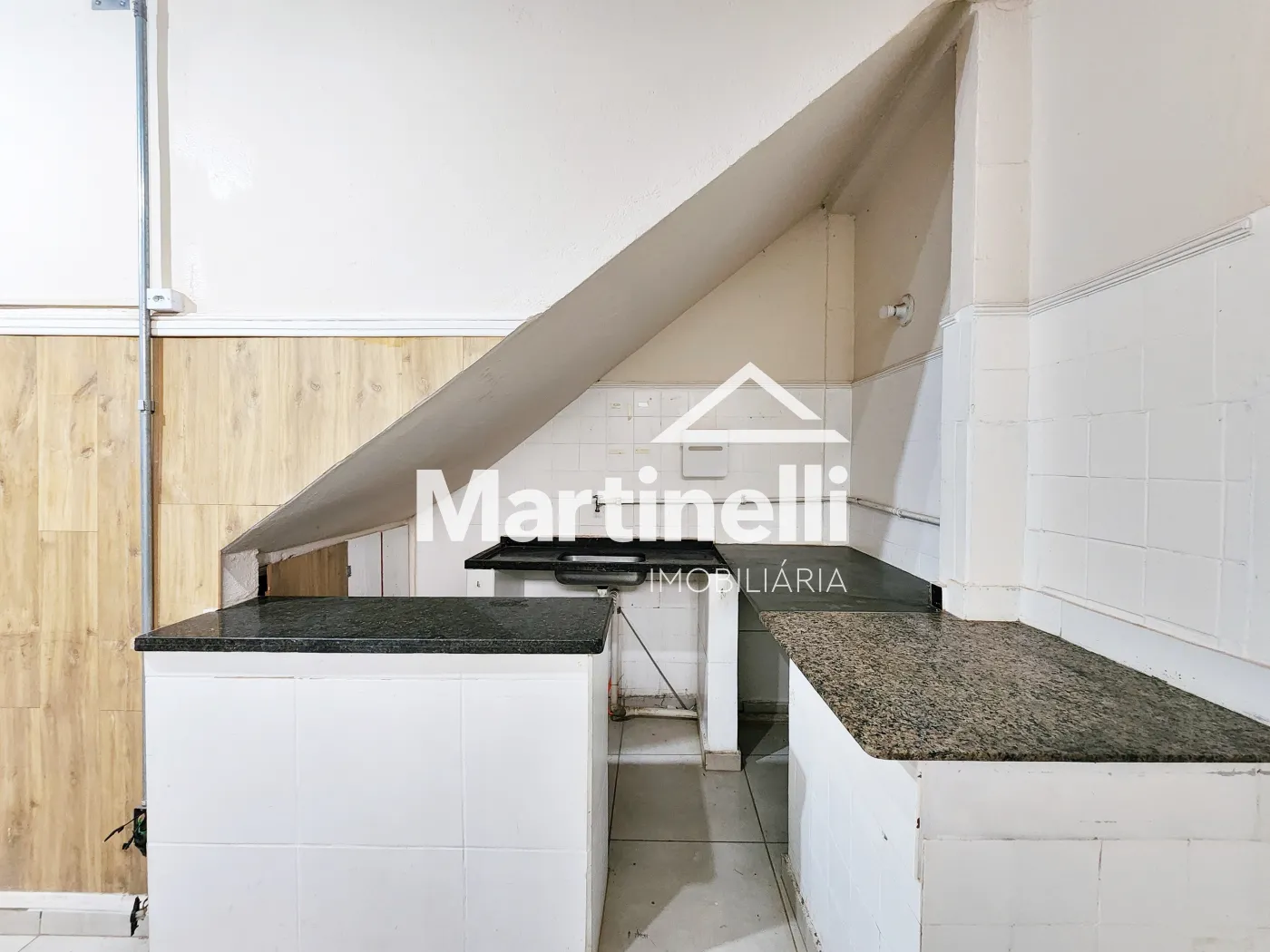 Alugar Comercial / Sal&atilde;o em Ribeir&atilde;o Preto R$ 3.000,00 - Foto 4