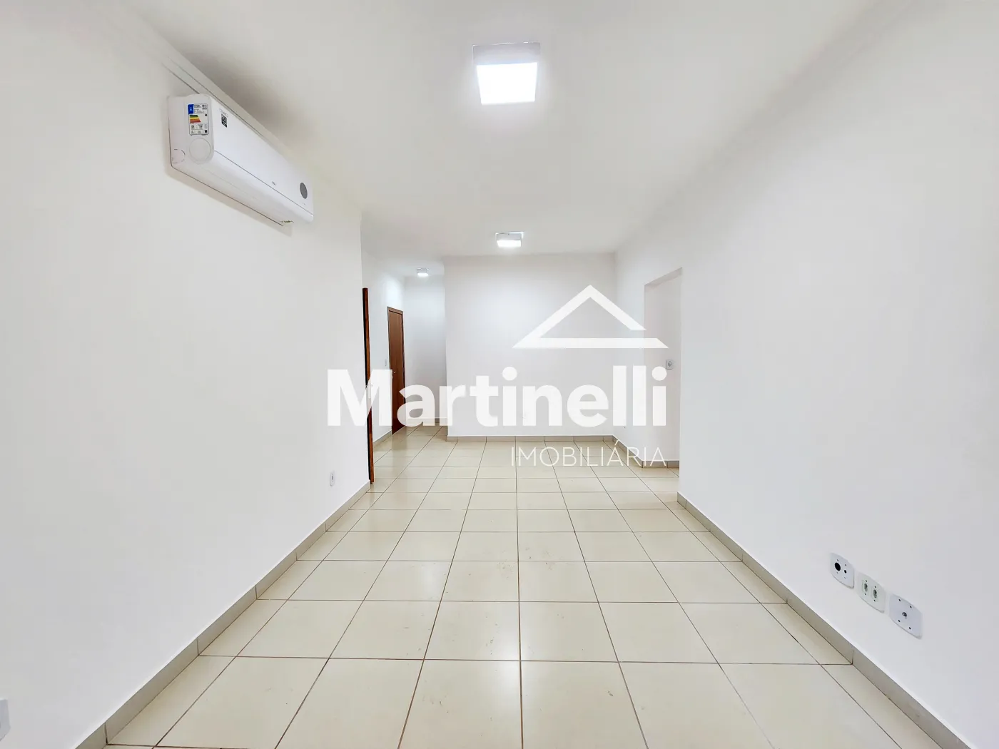 Alugar Apartamento / Padr&atilde;o em Ribeir&atilde;o Preto R$ 4.000,00 - Foto 4