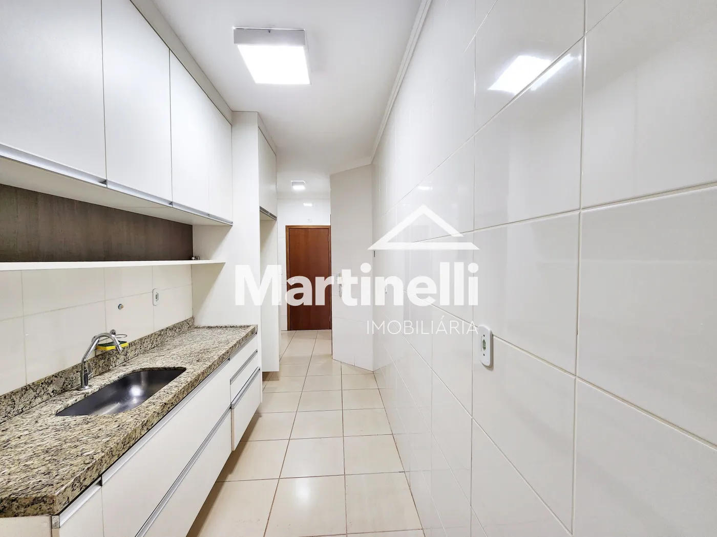 Alugar Apartamento / Padr&atilde;o em Ribeir&atilde;o Preto R$ 4.000,00 - Foto 5