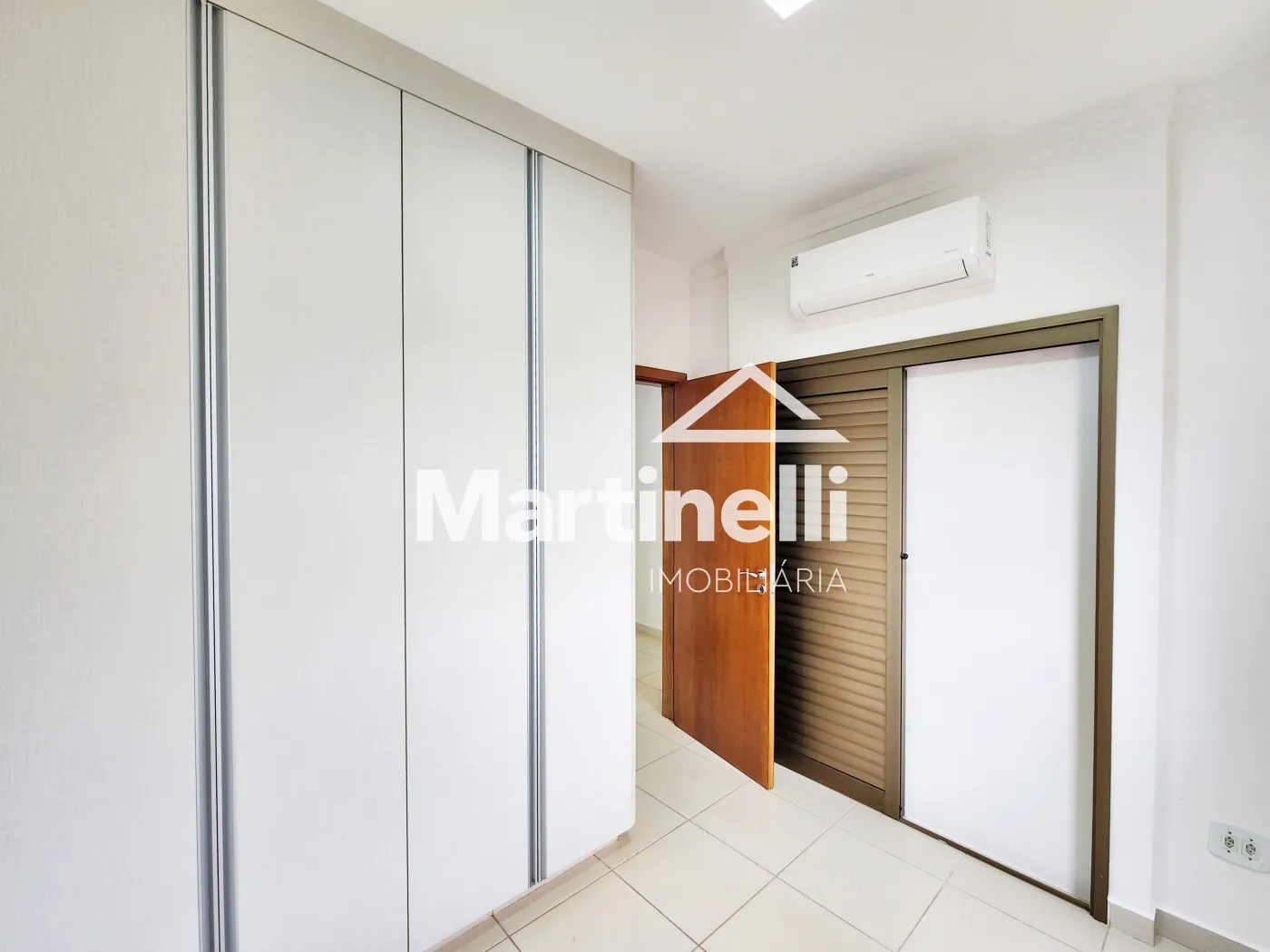 Alugar Apartamento / Padr&atilde;o em Ribeir&atilde;o Preto R$ 4.000,00 - Foto 15