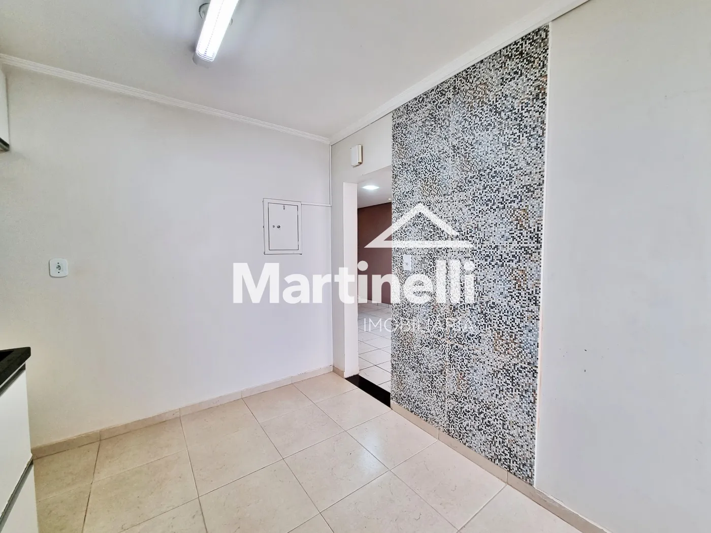 Alugar Apartamento / Padr&atilde;o em Ribeir&atilde;o Preto R$ 1.500,00 - Foto 5