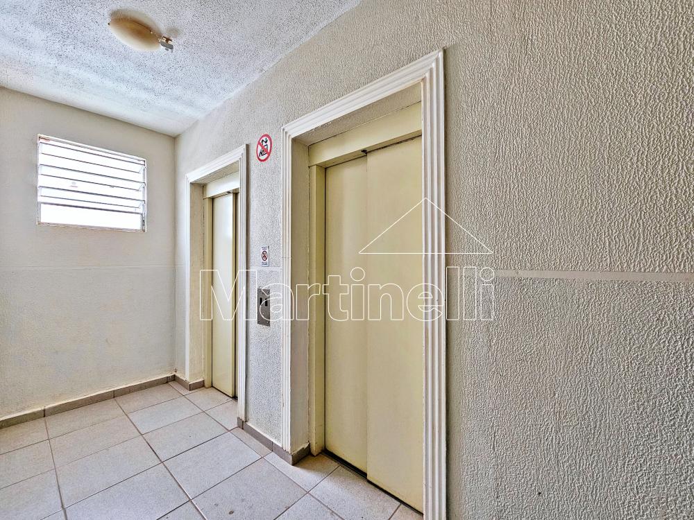 Alugar Apartamento / Padr&atilde;o em Ribeir&atilde;o Preto R$ 1.000,00 - Foto 18