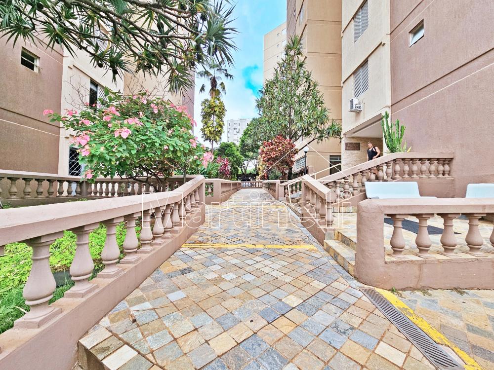 Alugar Apartamento / Padr&atilde;o em Ribeir&atilde;o Preto R$ 1.600,00 - Foto 18