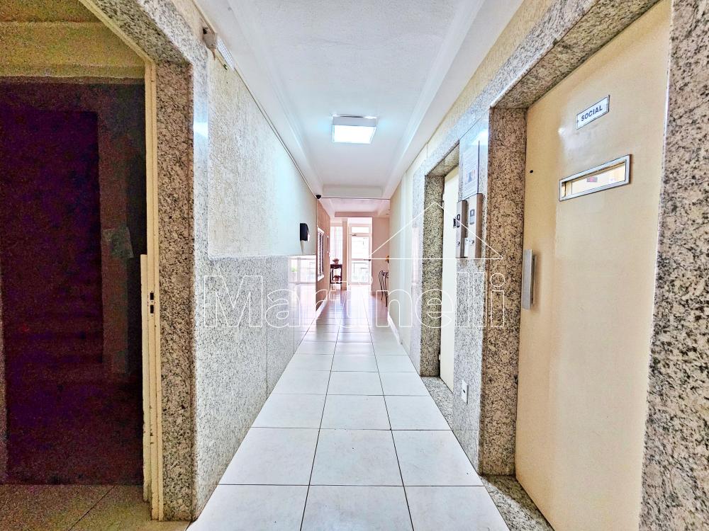 Alugar Apartamento / Padr&atilde;o em Ribeir&atilde;o Preto R$ 1.600,00 - Foto 23