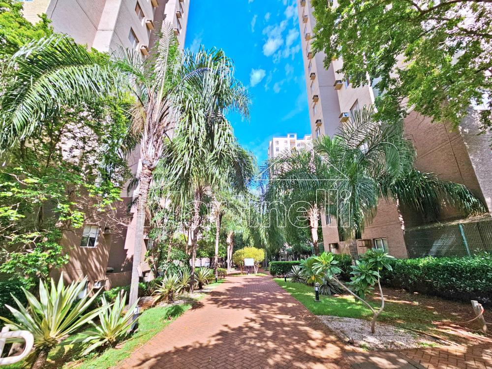 Alugar Apartamento / Padr&atilde;o em Ribeir&atilde;o Preto R$ 1.700,00 - Foto 15