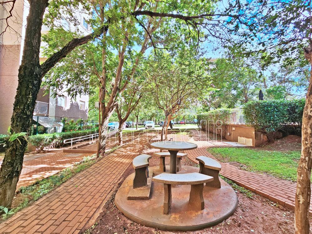 Alugar Apartamento / Padr&atilde;o em Ribeir&atilde;o Preto R$ 1.700,00 - Foto 24