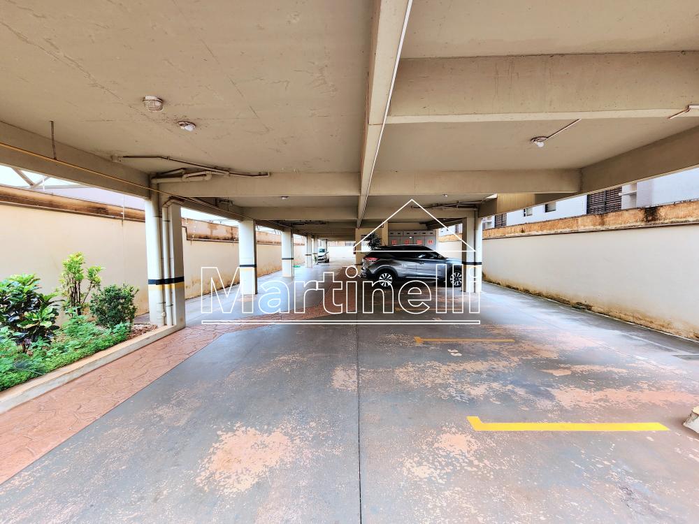 Alugar Apartamento / Padr&atilde;o em Ribeir&atilde;o Preto R$ 900,00 - Foto 13