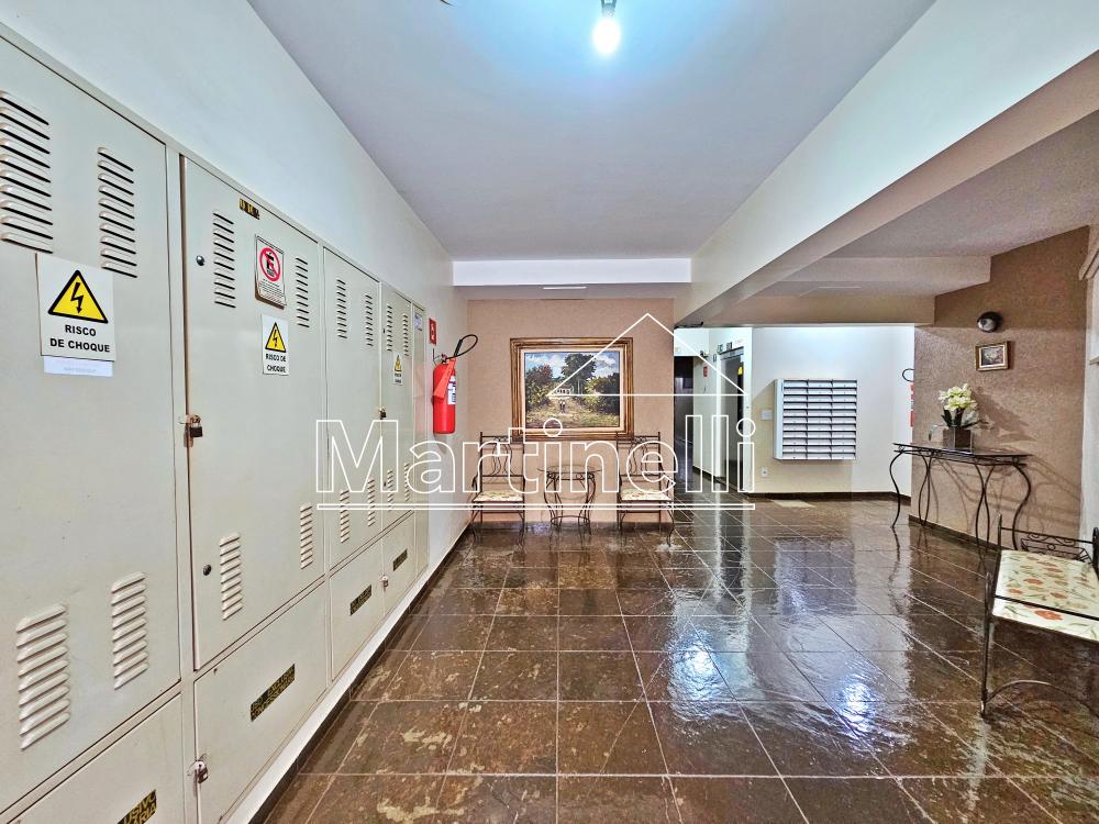 Alugar Apartamento / Padr&atilde;o em Ribeir&atilde;o Preto R$ 1.900,00 - Foto 21