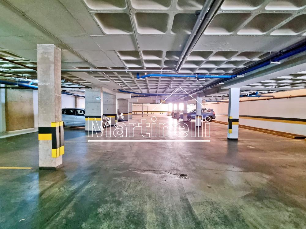 Alugar Apartamento / Padr&atilde;o em Ribeir&atilde;o Preto R$ 4.800,00 - Foto 31