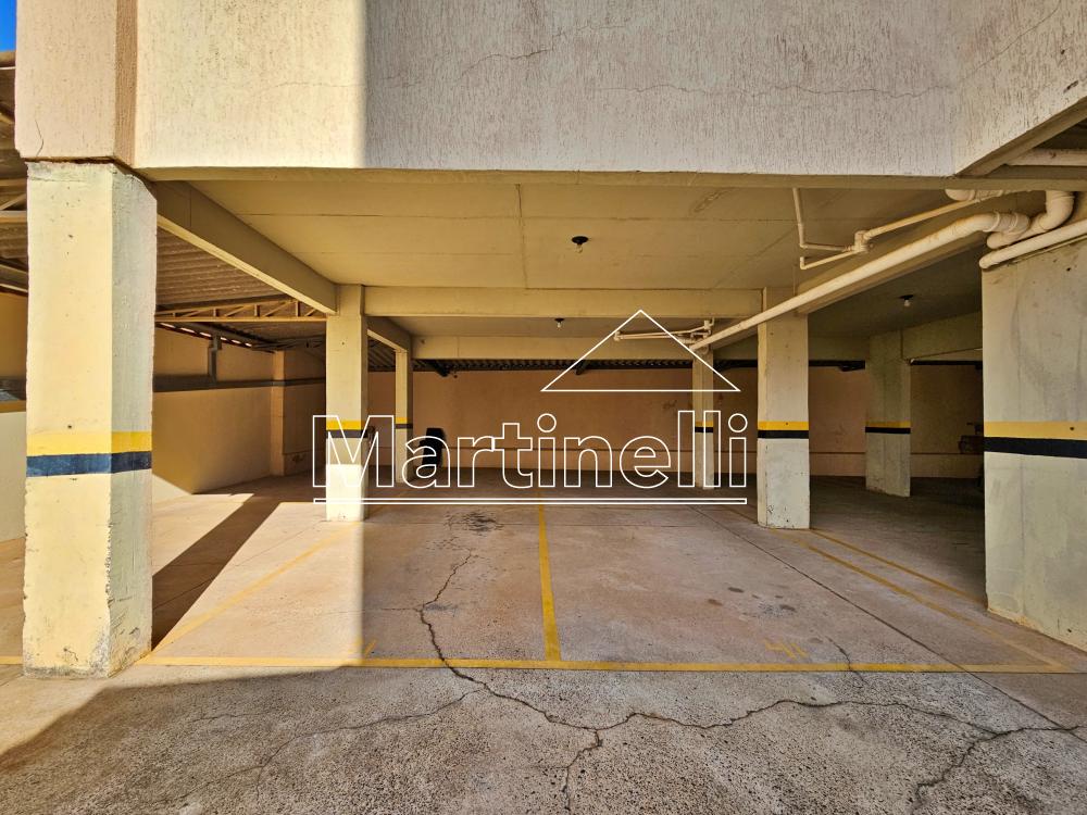 Alugar Apartamento / Padr&atilde;o em Ribeir&atilde;o Preto R$ 2.800,00 - Foto 19