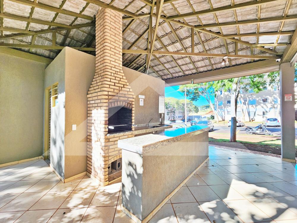 Alugar Apartamento / Padr&atilde;o em Ribeir&atilde;o Preto R$ 1.100,00 - Foto 30