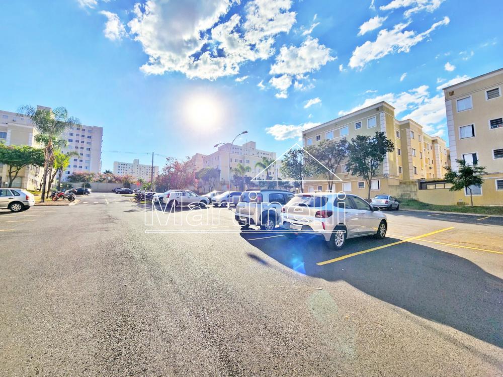 Alugar Apartamento / Padr&atilde;o em Ribeir&atilde;o Preto R$ 1.100,00 - Foto 32
