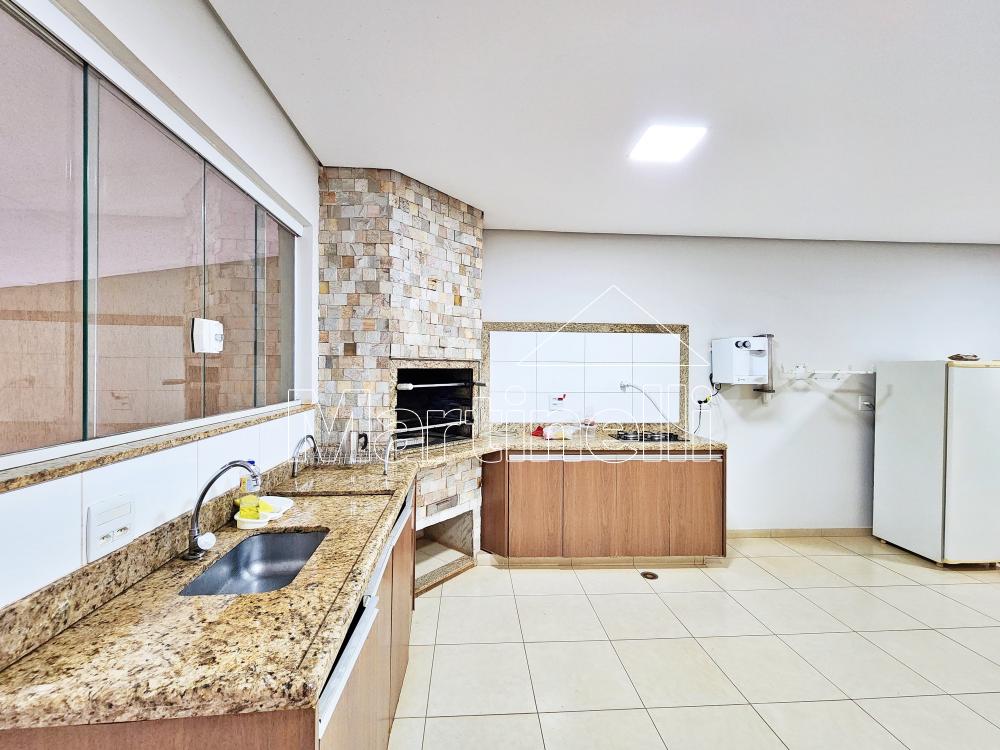 Alugar Apartamento / Padr&atilde;o em Ribeir&atilde;o Preto R$ 1.550,00 - Foto 26