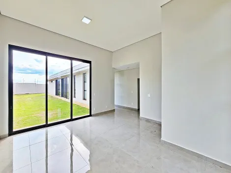 Cravinhos Cond. Ana Carolina Casa Venda R$950.000,00 Condominio R$600,00 2 Dormitorios 4 Vagas Area do terreno 700.00m2 Area construida 200.00m2