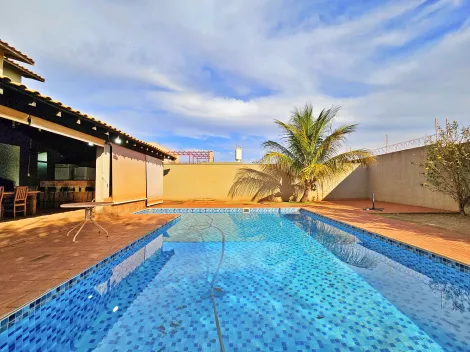 Cravinhos Cond. Ana Carolina Casa Venda R$1.200.000,00 Condominio R$800,00 3 Dormitorios 8 Vagas Area do terreno 780.00m2 Area construida 329.00m2