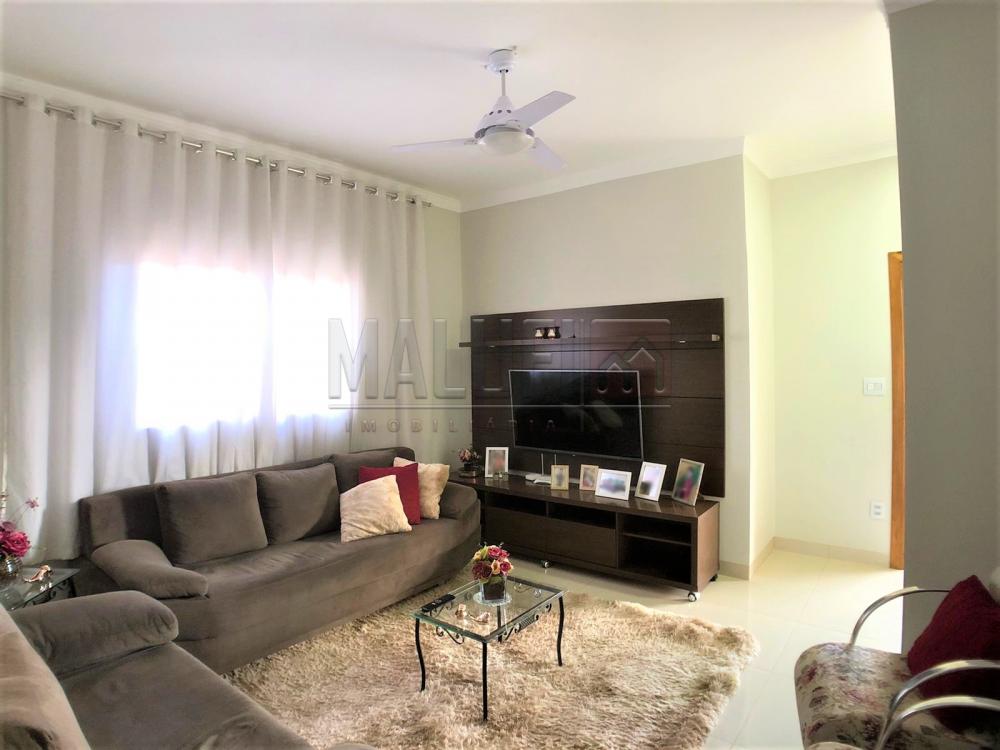 Comprar Casas / Padr&atilde;o em Ol&iacute;mpia R$ 700.000,00 - Foto 4