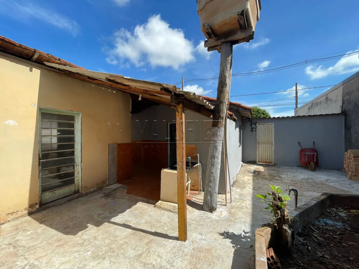 Comprar Casas / Padr&atilde;o em Ol&iacute;mpia R$ 240.000,00 - Foto 14