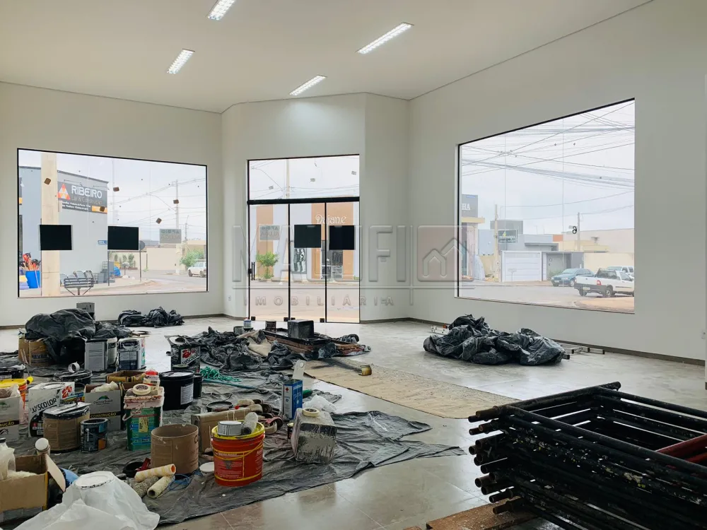 Alugar Comerciais / Barrac&atilde;o em Ol&iacute;mpia R$ 4.000,00 - Foto 2