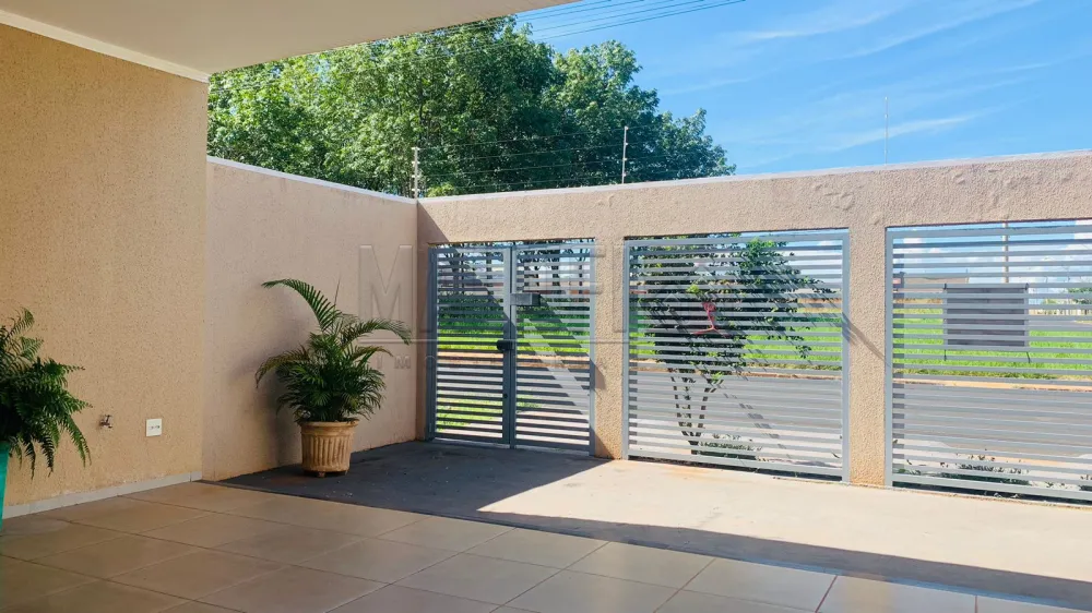 Alugar Casas / Mobiliadas em Ol&iacute;mpia R$ 2.800,00 - Foto 3