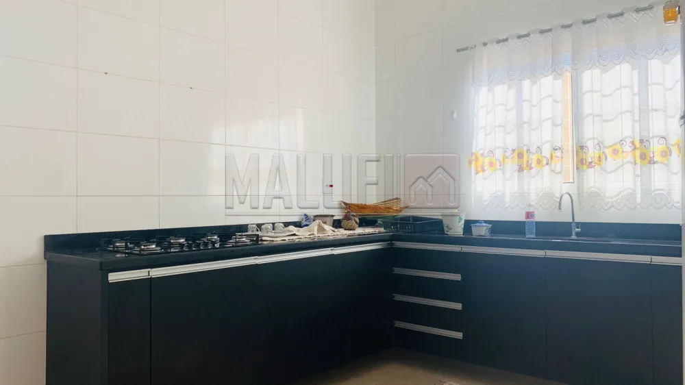 Alugar Casas / Mobiliadas em Ol&iacute;mpia R$ 2.800,00 - Foto 17