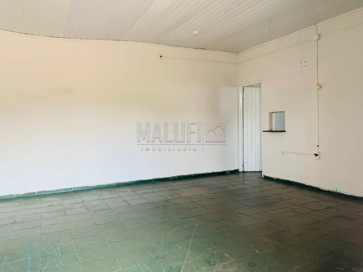 Alugar Comerciais / Sal&atilde;o em Ol&iacute;mpia R$ 750,00 - Foto 1