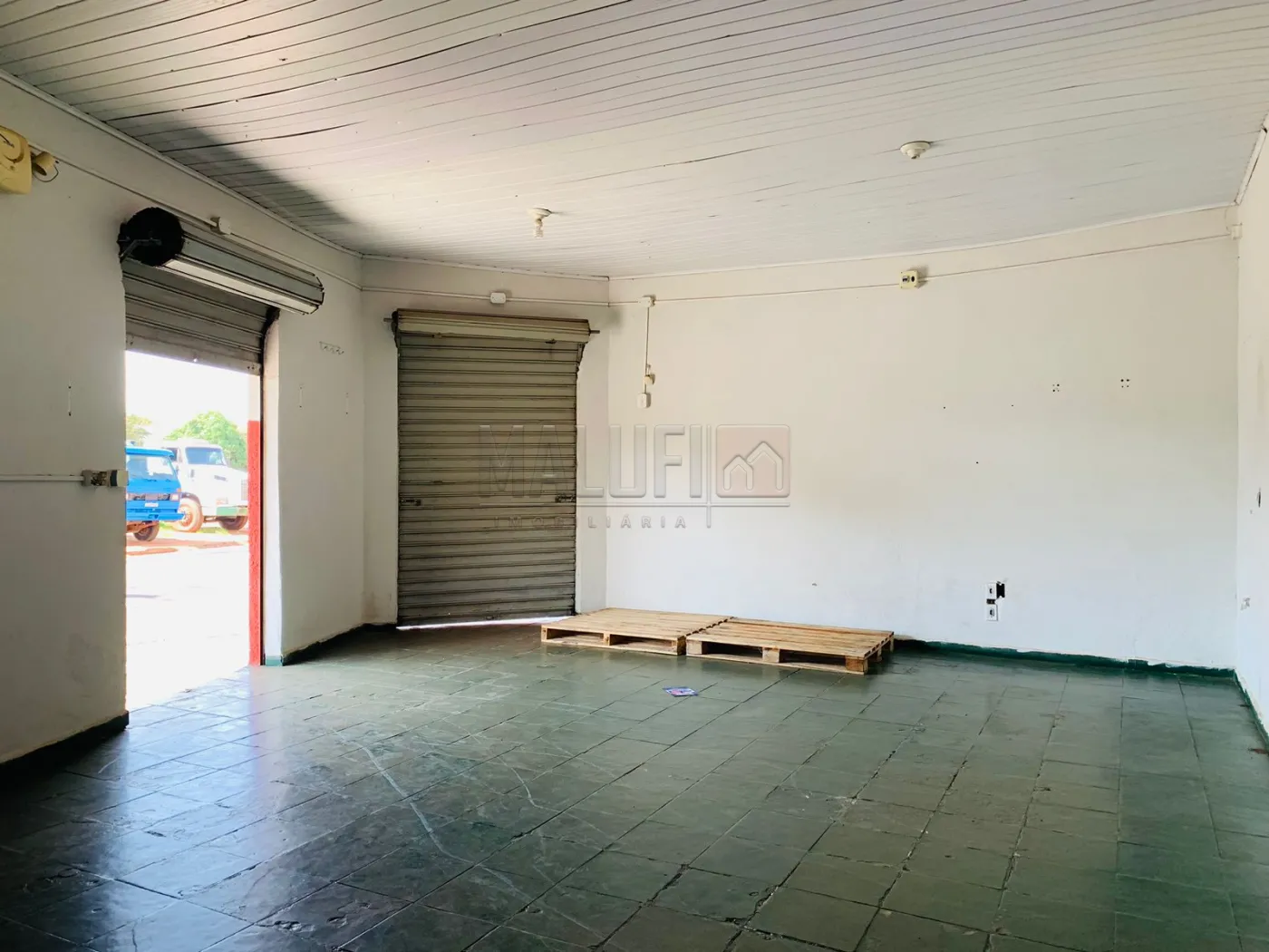 Alugar Comerciais / Sal&atilde;o em Ol&iacute;mpia R$ 750,00 - Foto 2