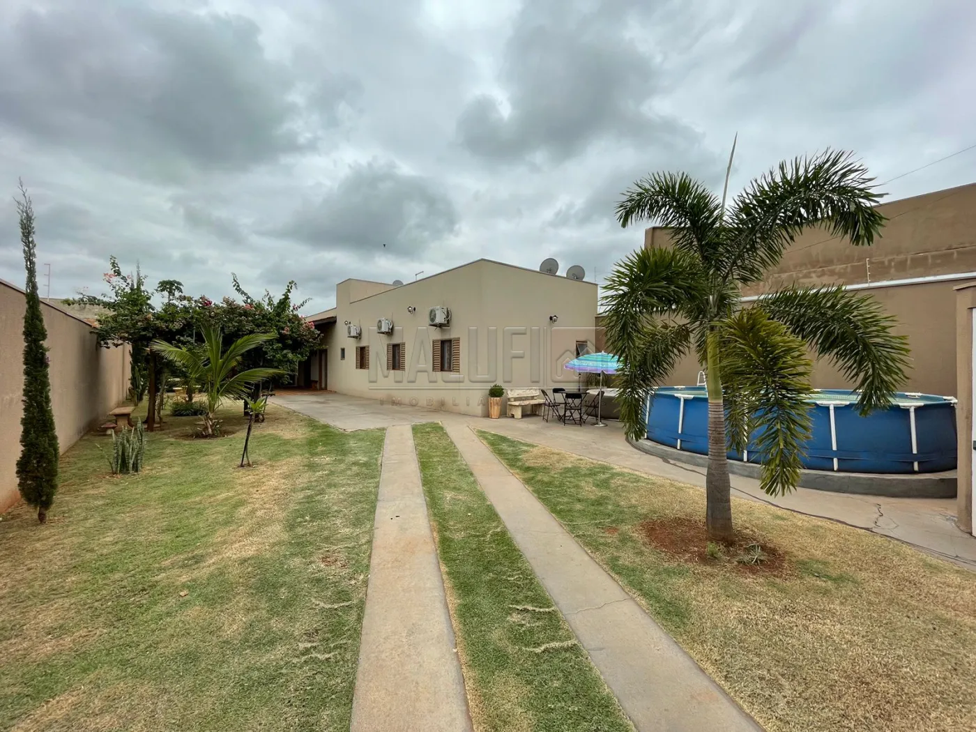 Comprar Casas / Padr&atilde;o em Ol&iacute;mpia R$ 590.000,00 - Foto 7