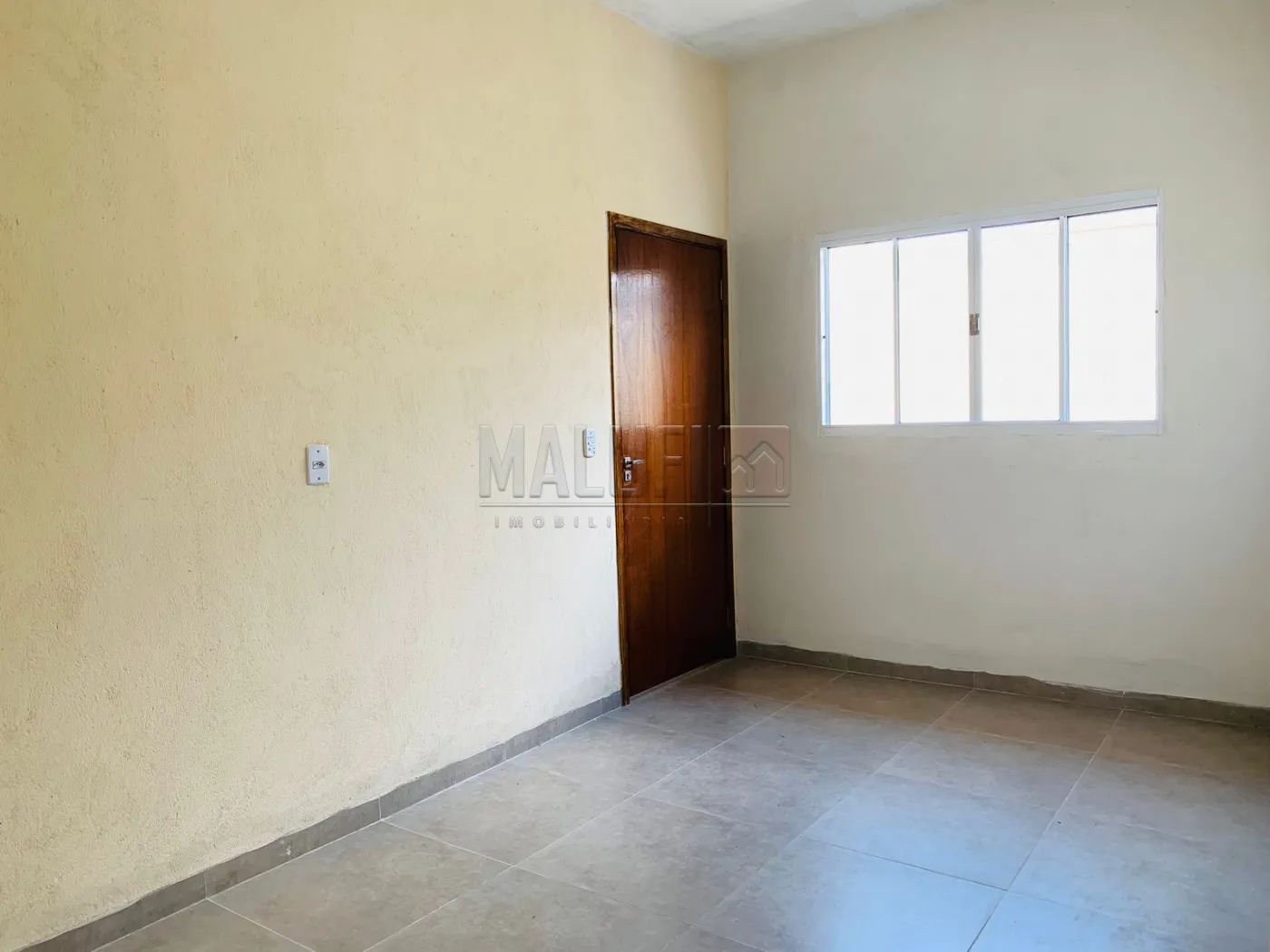 Alugar Casas / Padr&atilde;o em Ol&iacute;mpia R$ 1.600,00 - Foto 4