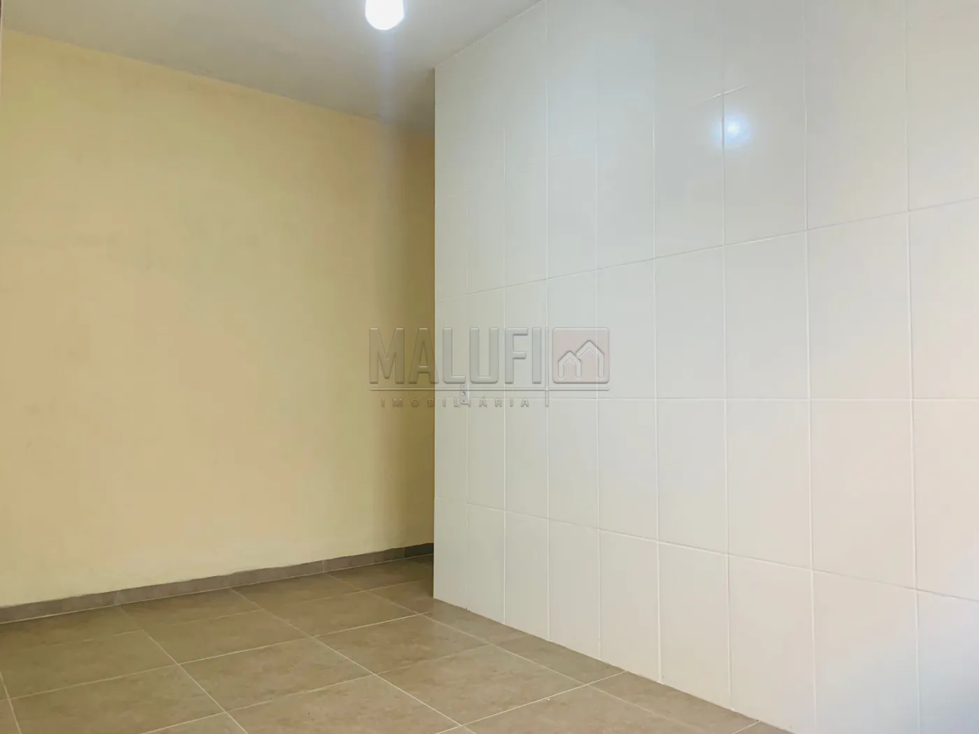 Alugar Casas / Padr&atilde;o em Ol&iacute;mpia R$ 1.600,00 - Foto 6
