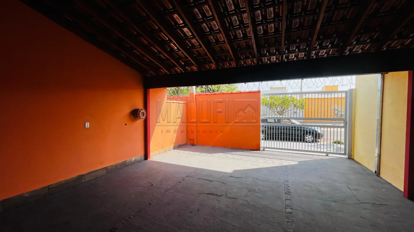 Alugar Casas / Padr&atilde;o em Ol&iacute;mpia R$ 2.500,00 - Foto 2