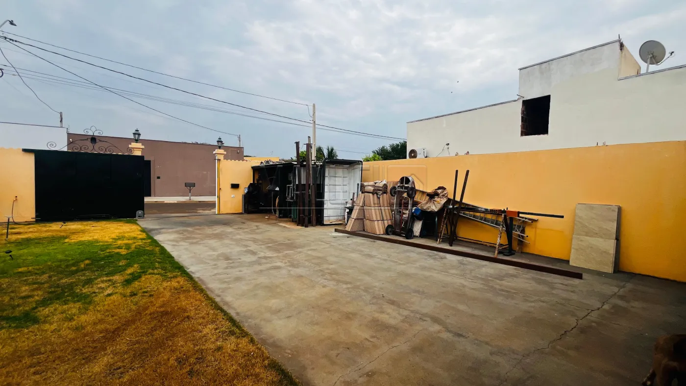 Alugar Casas / Padr&atilde;o em Ol&iacute;mpia R$ 2.200,00 - Foto 2