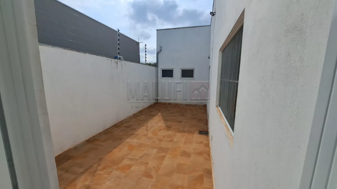 Alugar Casas / Padr&atilde;o em Ol&iacute;mpia R$ 2.200,00 - Foto 9