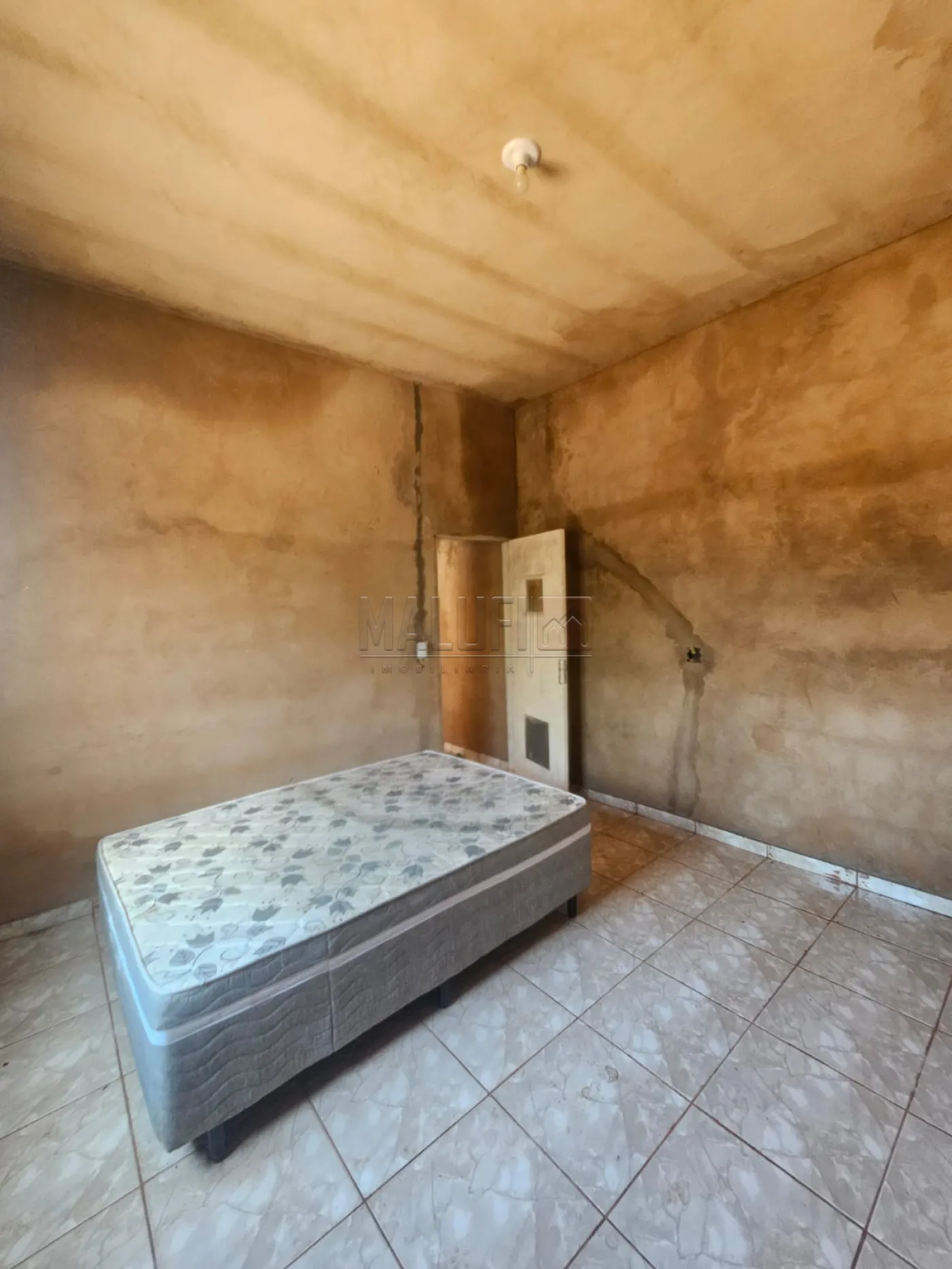 Comprar Casas / Padr&atilde;o em Ol&iacute;mpia R$ 320.000,00 - Foto 5