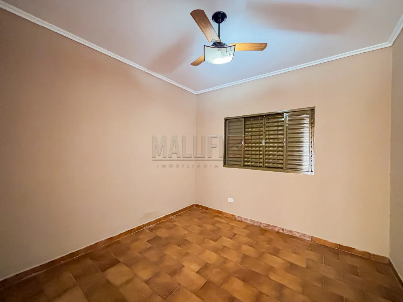 Alugar Casas / Padr&atilde;o em Ol&iacute;mpia R$ 2.000,00 - Foto 5