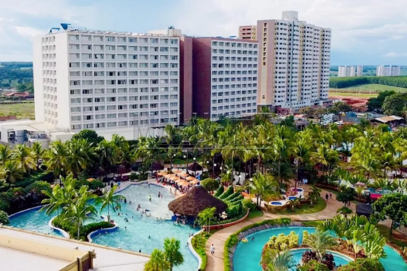 Comprar Resorts / Hot Beach Resort em Ol&iacute;mpia R$ 420.000,00 - Foto 1