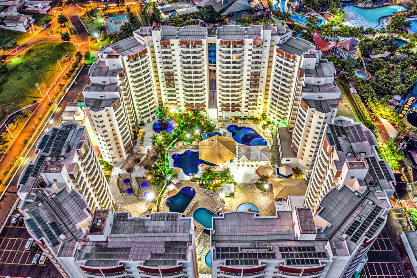 Comprar Resorts / Royal Thermas Resort em Ol&iacute;mpia R$ 240.000,00 - Foto 2