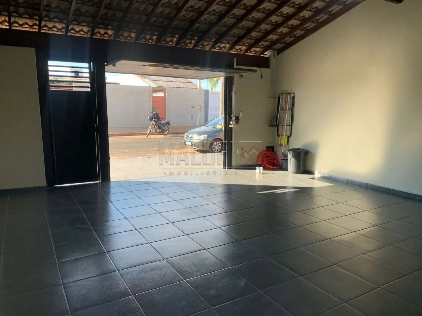 Alugar Casas / Mobiliadas em Ol&iacute;mpia R$ 3.350,00 - Foto 3