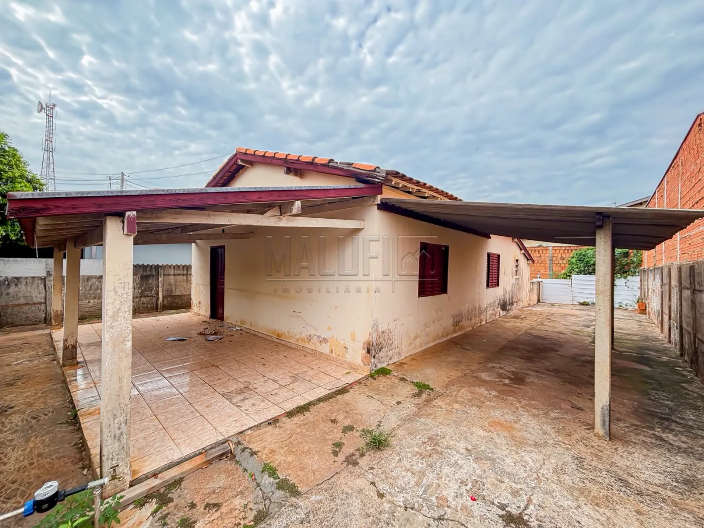 Comprar Casas / Padr&atilde;o em Ol&iacute;mpia R$ 230.000,00 - Foto 1