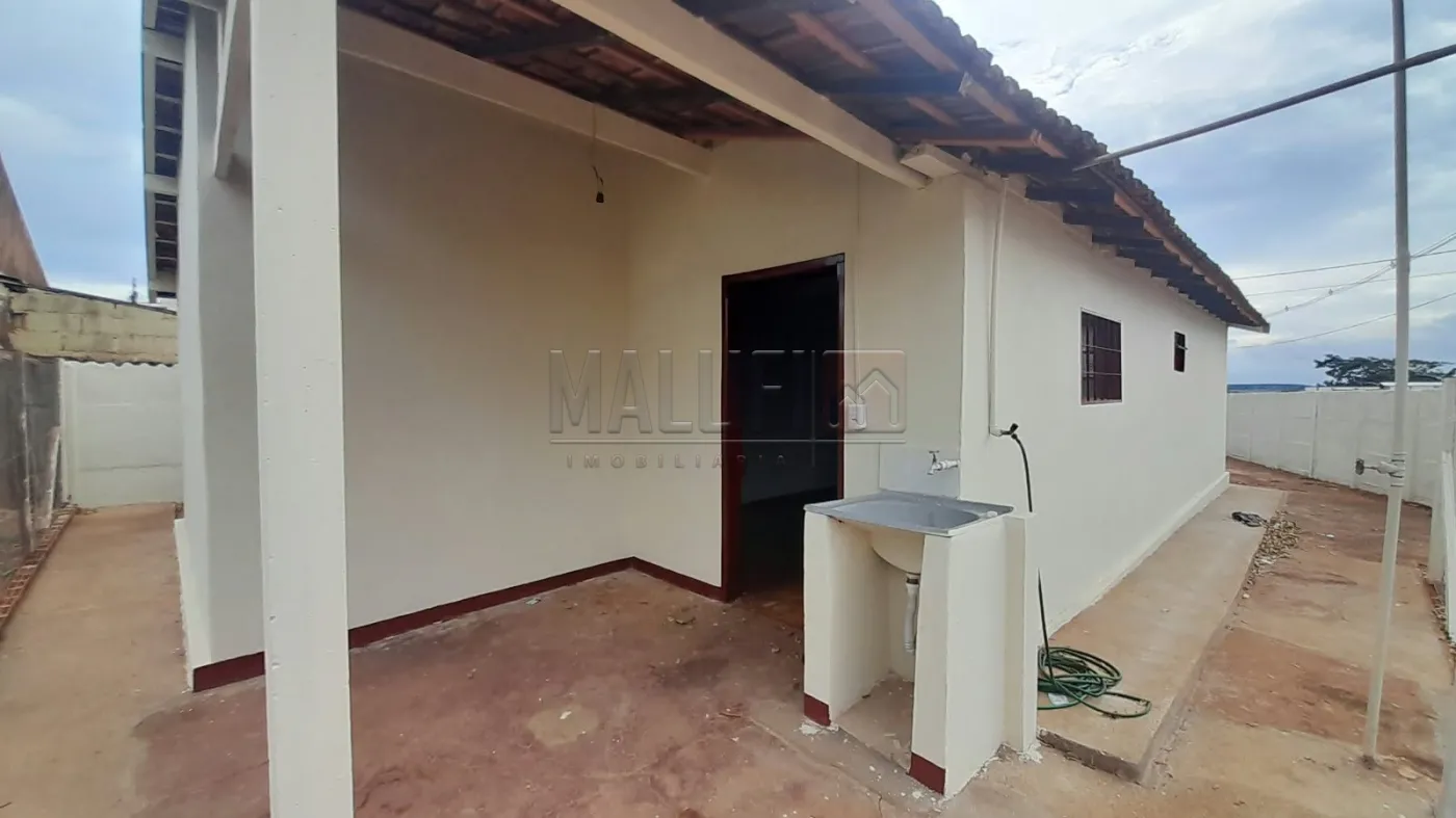 Alugar Casas / Padr&atilde;o em Ol&iacute;mpia R$ 1.750,00 - Foto 11