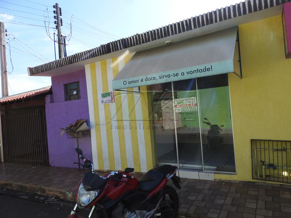Alugar Comerciais / Sala Comercial em Santa Cruz do Rio Pardo R$ 500,00 - Foto 1
