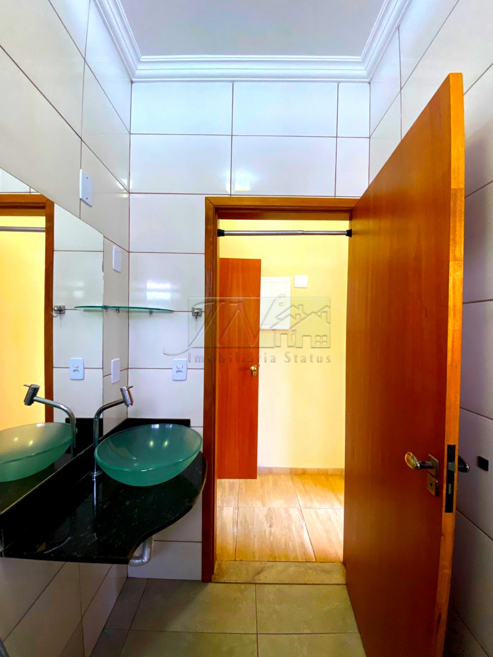 Alugar Residenciais / Casas em Santa Cruz do Rio Pardo R$ 1.600,00 - Foto 17