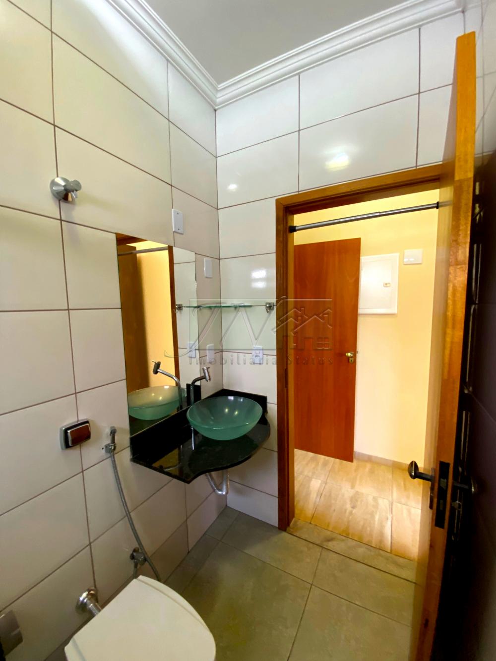 Alugar Residenciais / Casas em Santa Cruz do Rio Pardo R$ 1.600,00 - Foto 18