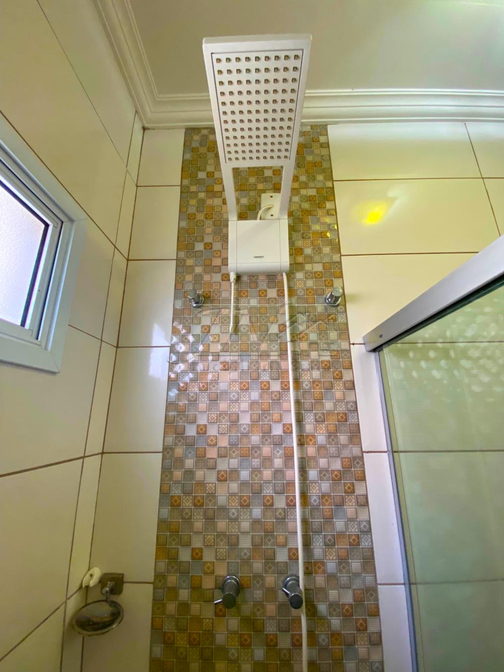 Alugar Residenciais / Casas em Santa Cruz do Rio Pardo R$ 1.600,00 - Foto 19