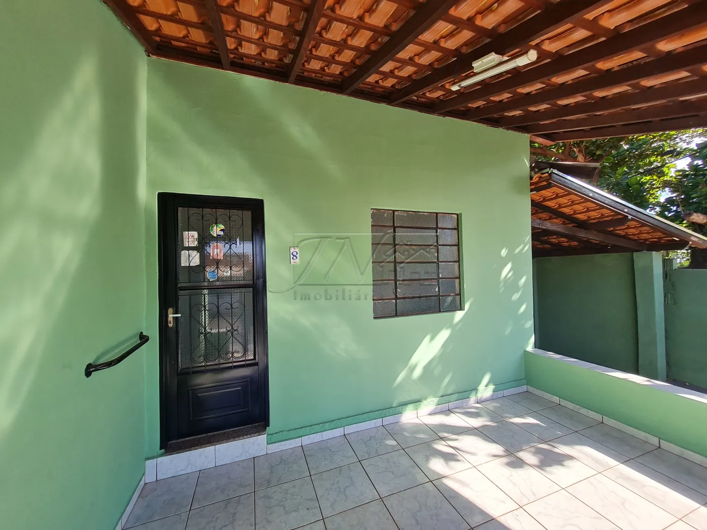 Alugar Residenciais / Casas em Santa Cruz do Rio Pardo R$ 1.350,00 - Foto 4