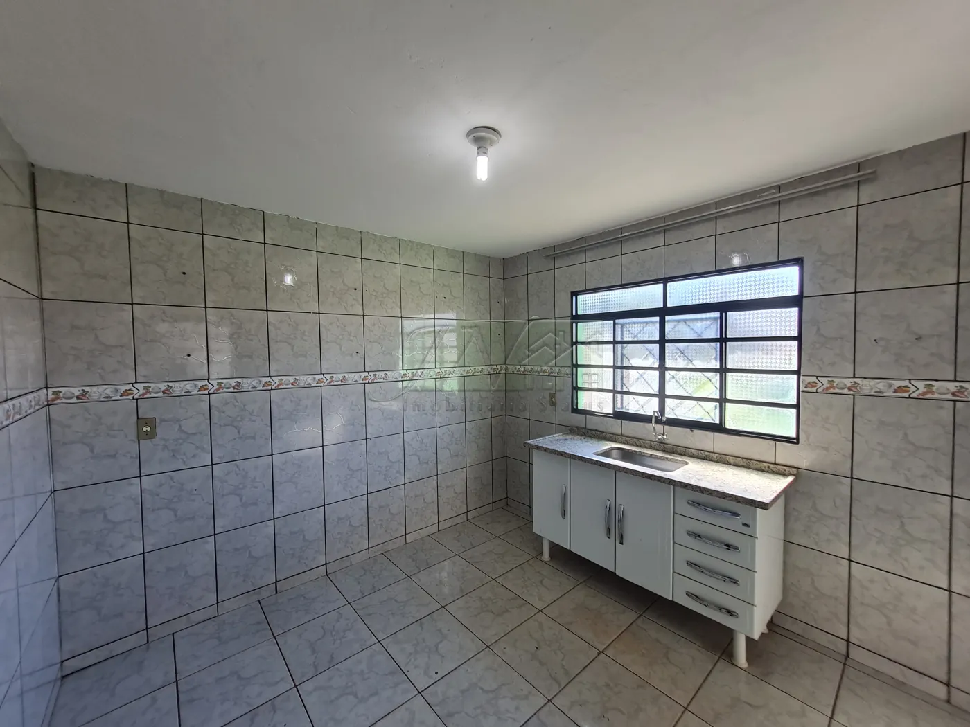 Alugar Residenciais / Casas em Santa Cruz do Rio Pardo R$ 1.350,00 - Foto 6
