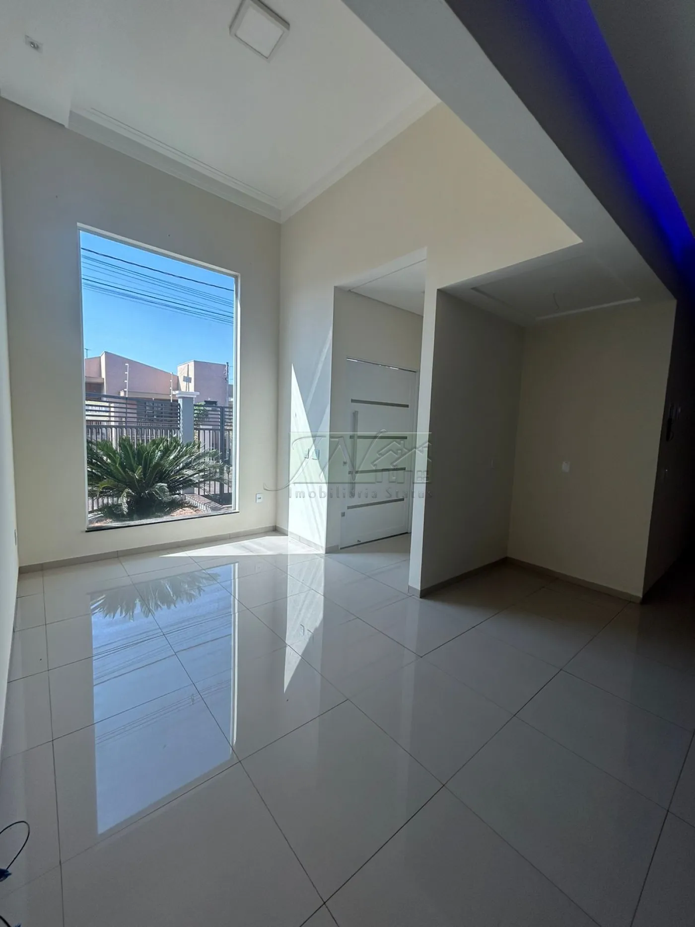 Alugar Residenciais / Casas em Santa Cruz do Rio Pardo R$ 2.700,00 - Foto 6